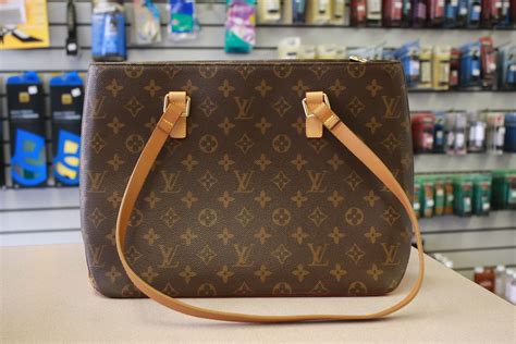 lv tote bag with zipper|louis vuitton crossbody with zipper.